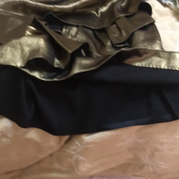 Skirt - Picture 5 of 7